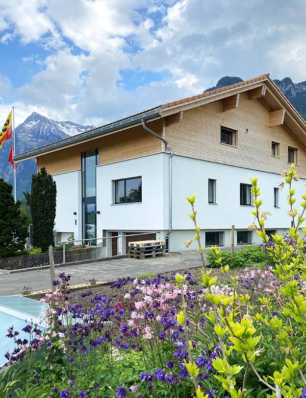 Sanierung und Aufstockung Einfamilienhaus