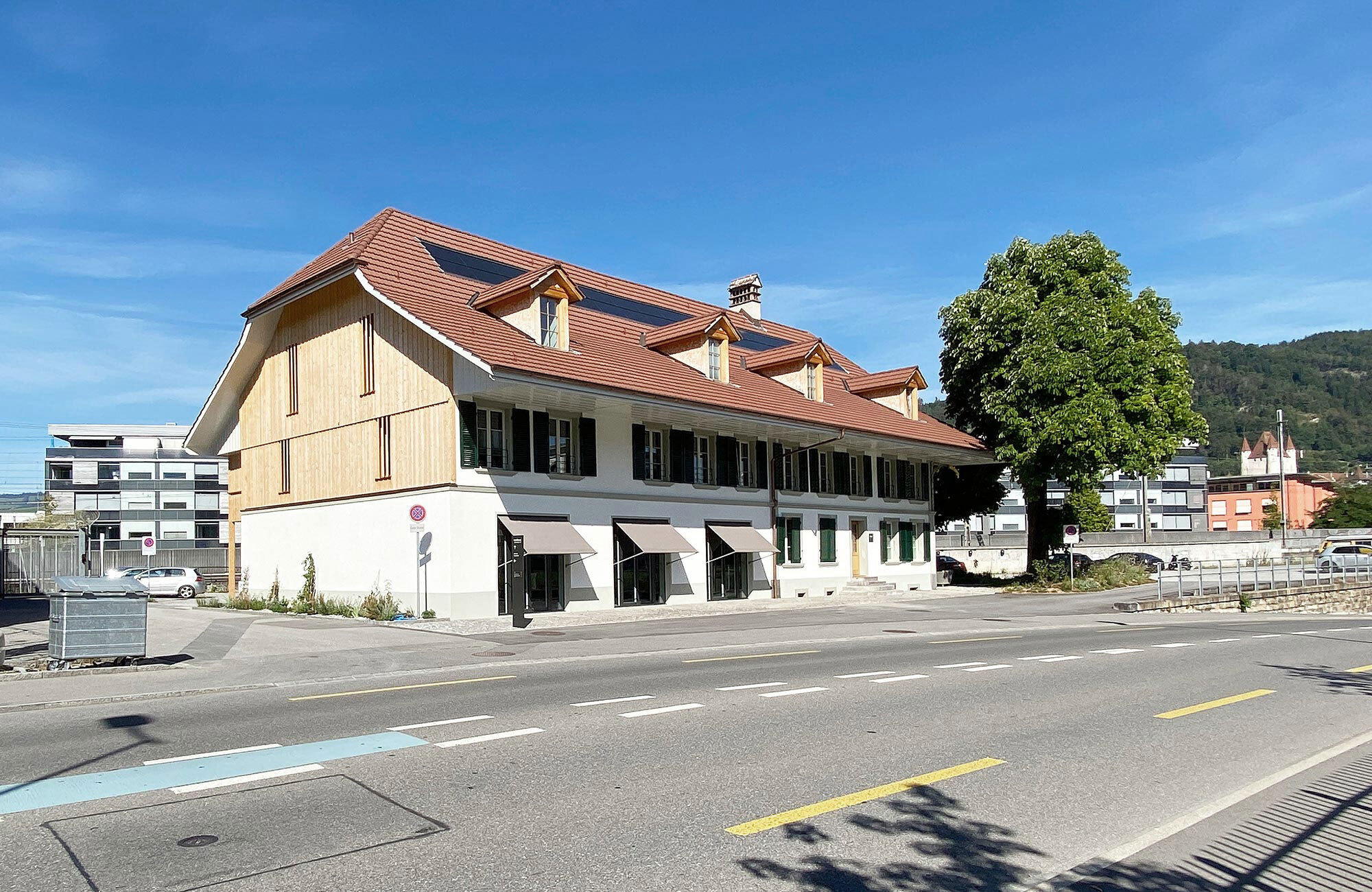 Gesamtsanierung Wohn- und Geschäftshaus