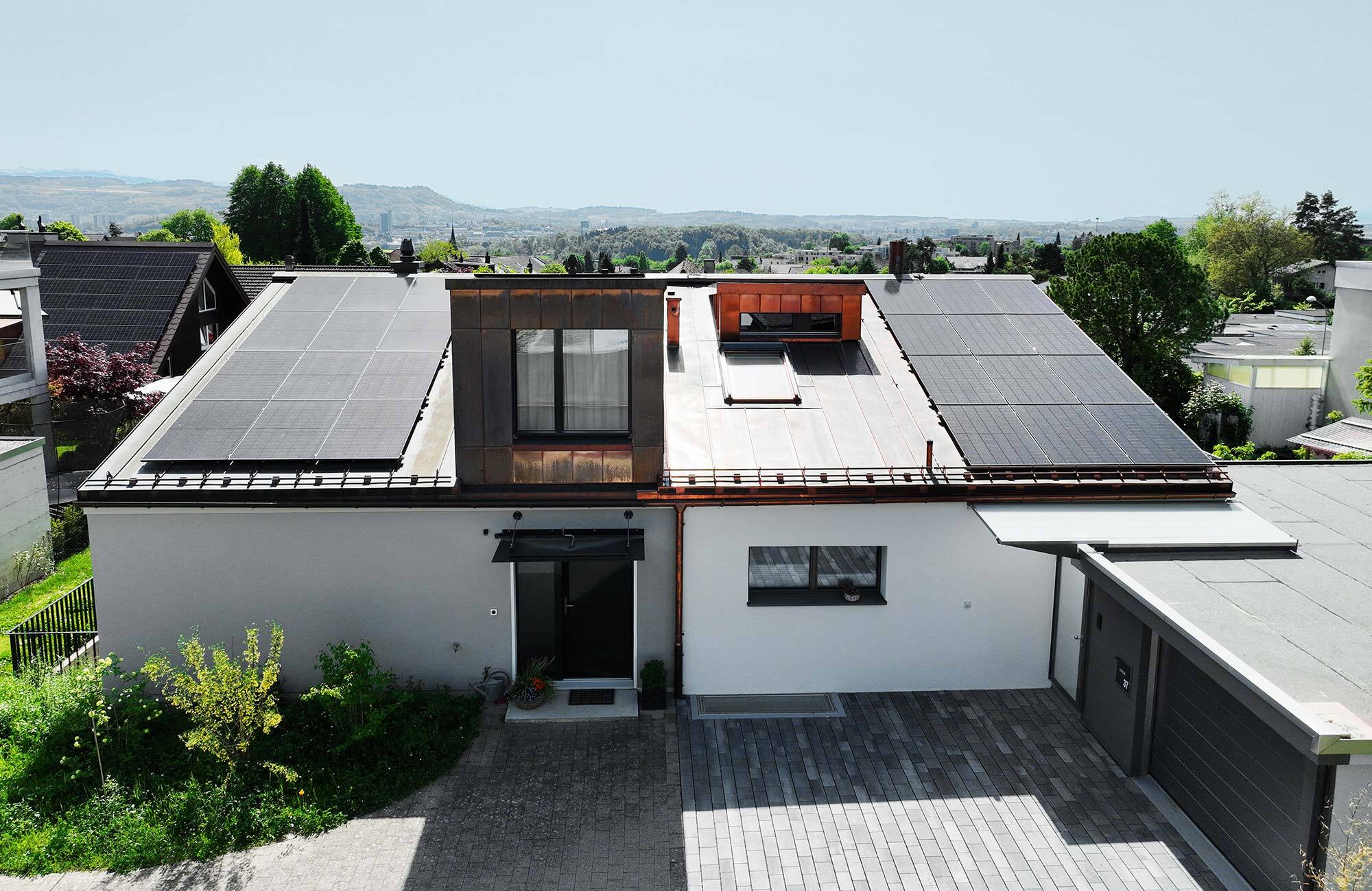 Dachsanierung mit Photovoltaikanlage