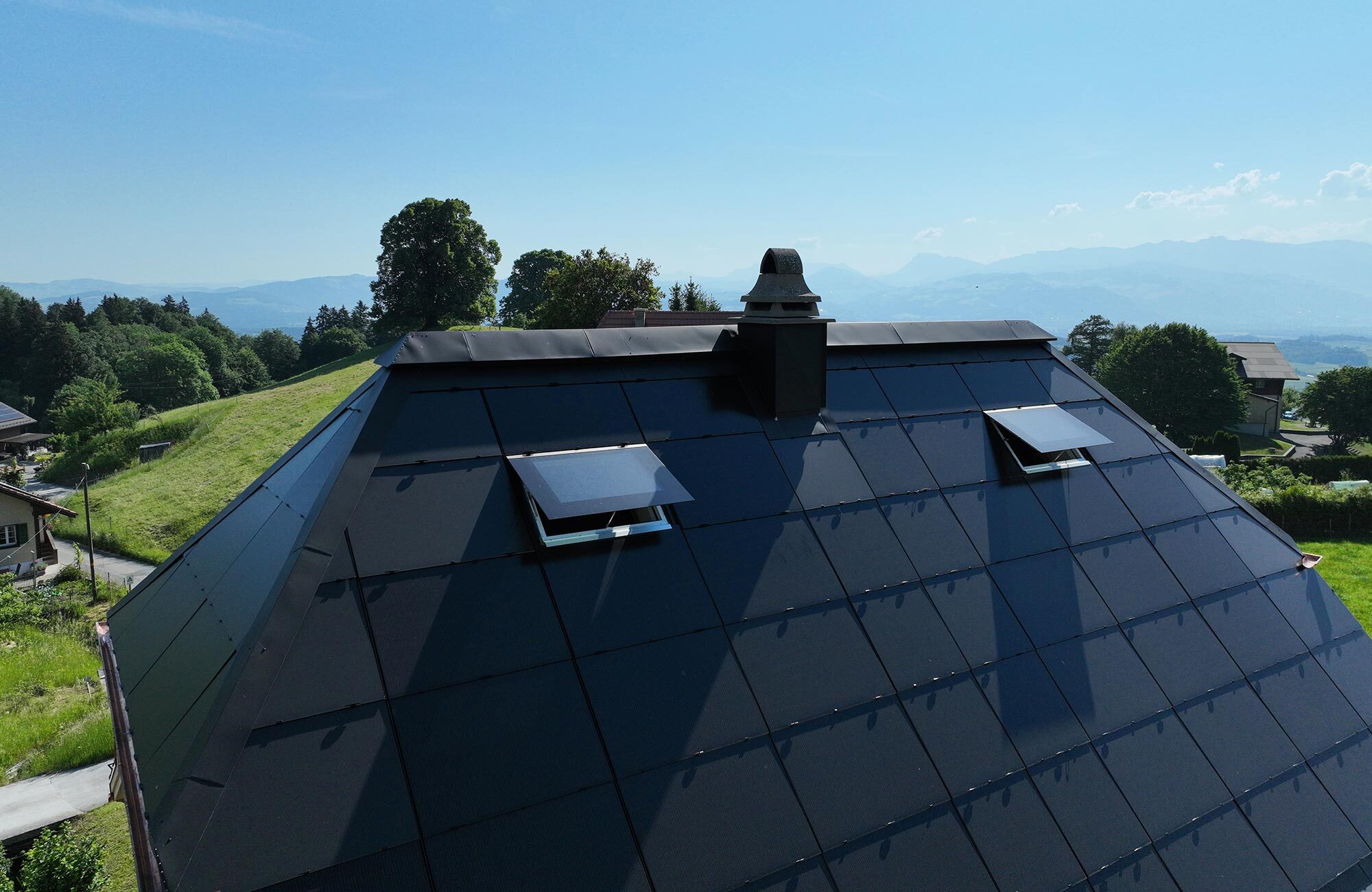 Photovoltaik-Anlage und Dachfenster