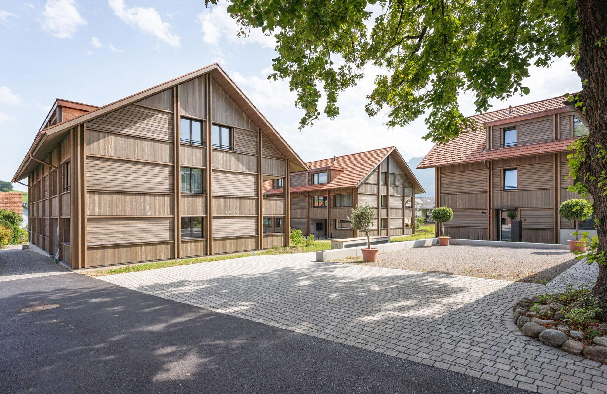 Neubau mit Holzfassade