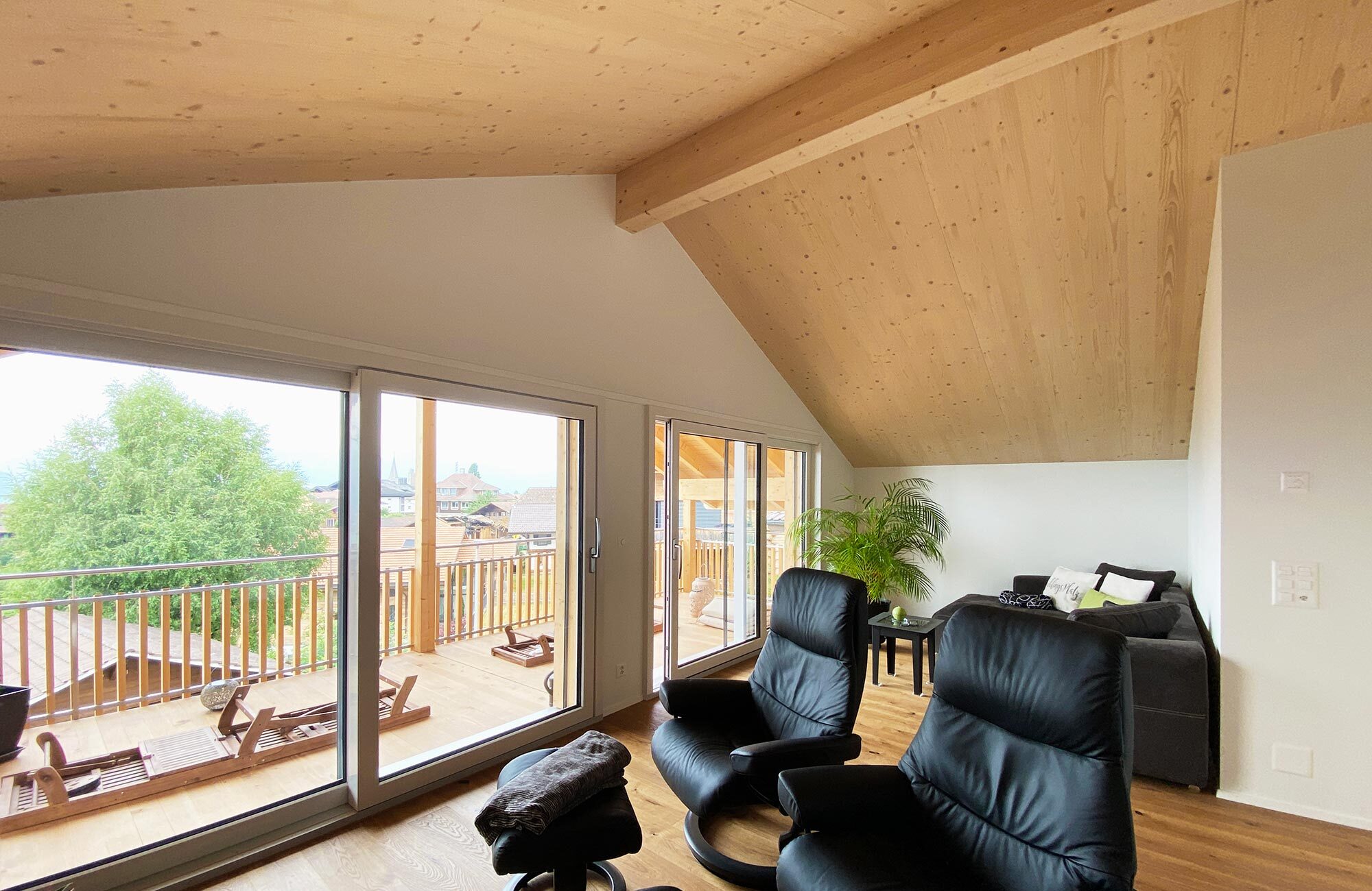 Neues Einfamilienhaus aus Holz