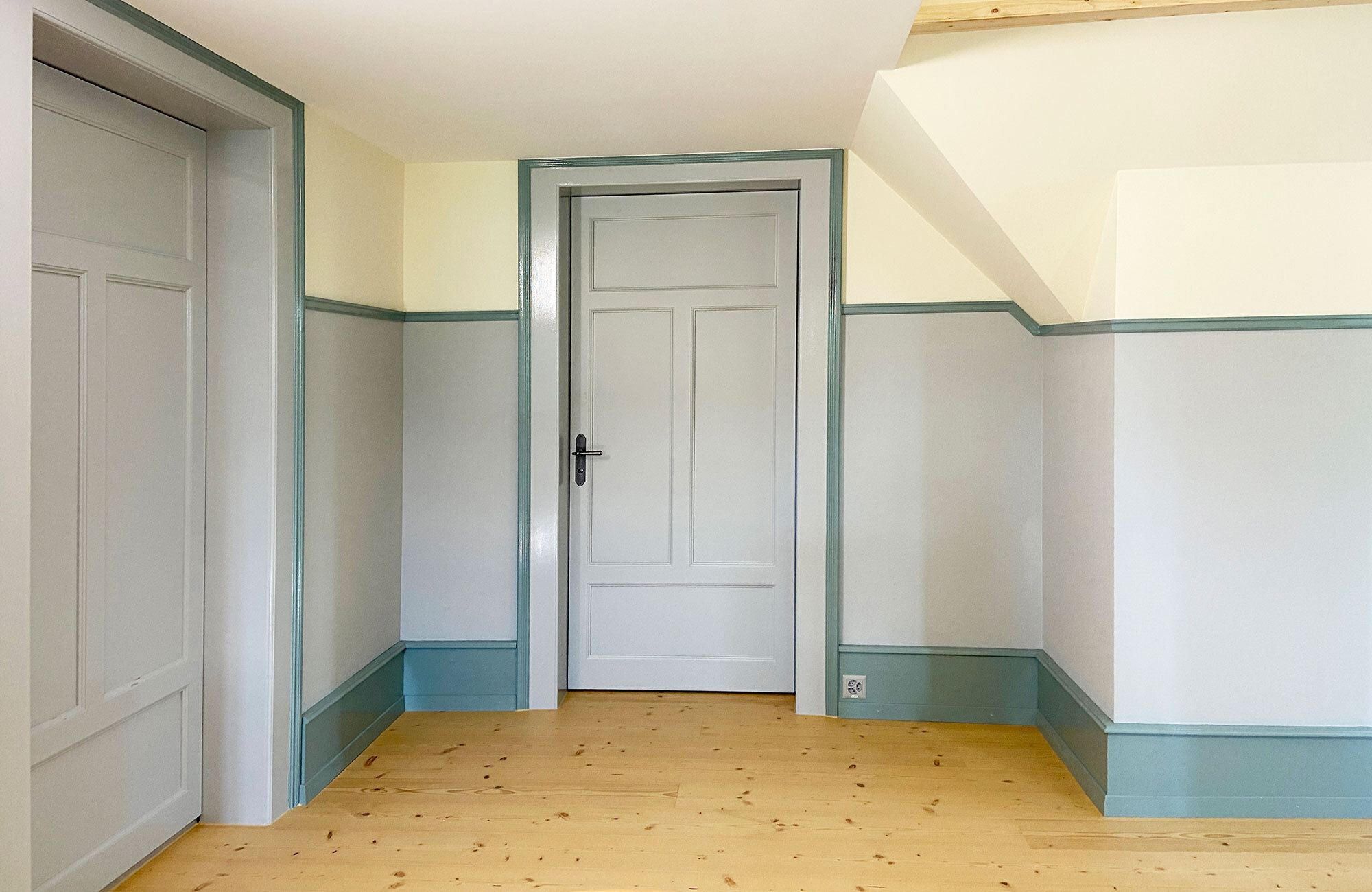 Gestemmte Innenüre aus Holz