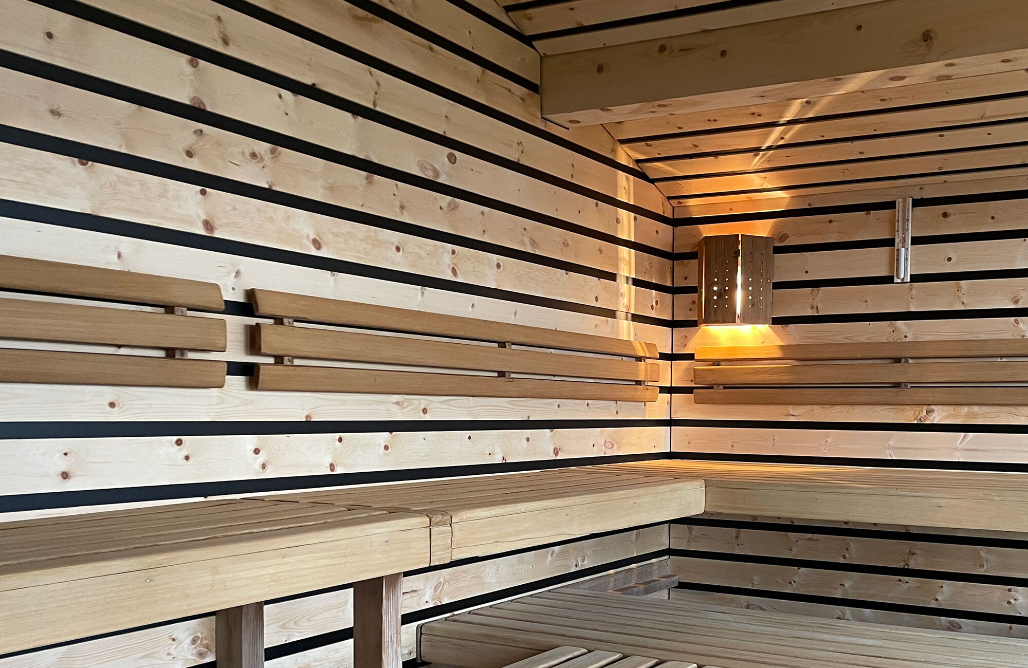 Detail Arvenholz in Sauna