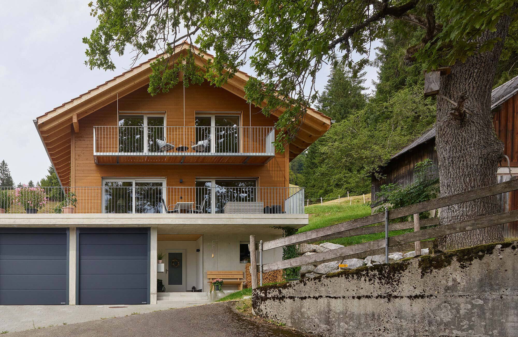 Einfamilienhaus mit schöner Holzfassade