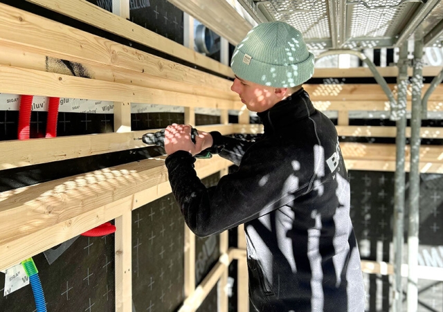 Lernender Zimmermann bei Boss Holzbau in Thun