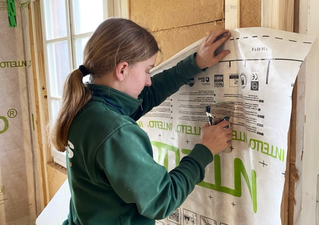 Lernende Zimmerin bei Boss Holzbau in Thun